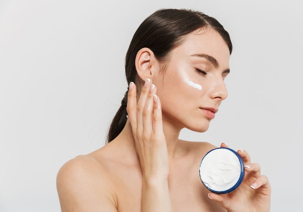 Cosméticos Clareadores na Rotina de Skincare Como Usar